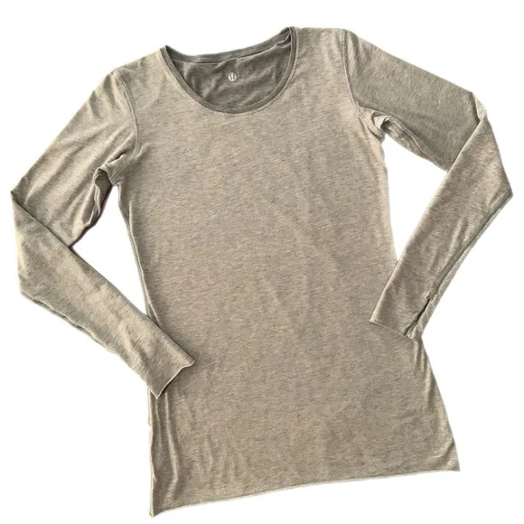 Lululemon Cabin Long Sleeve Tee Reversible Ghost Grey/Heathered Grey Size 8 - Picture 4 of 16